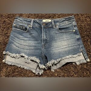 Just Black Denim Women’s Size Medium Denim Blue Jean Shorts EUC